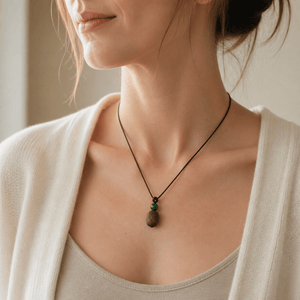 Water Element Agarwood Pendant | Aquamarine & Custom Engraving | TRIYUN - TRIYUN